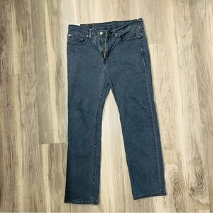 Levi’s 514 Low rise straight jeans